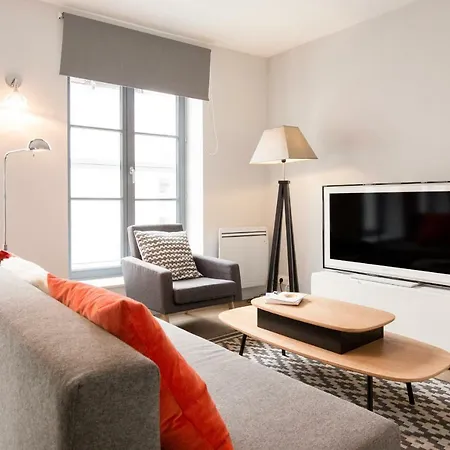 Centre Apartment *